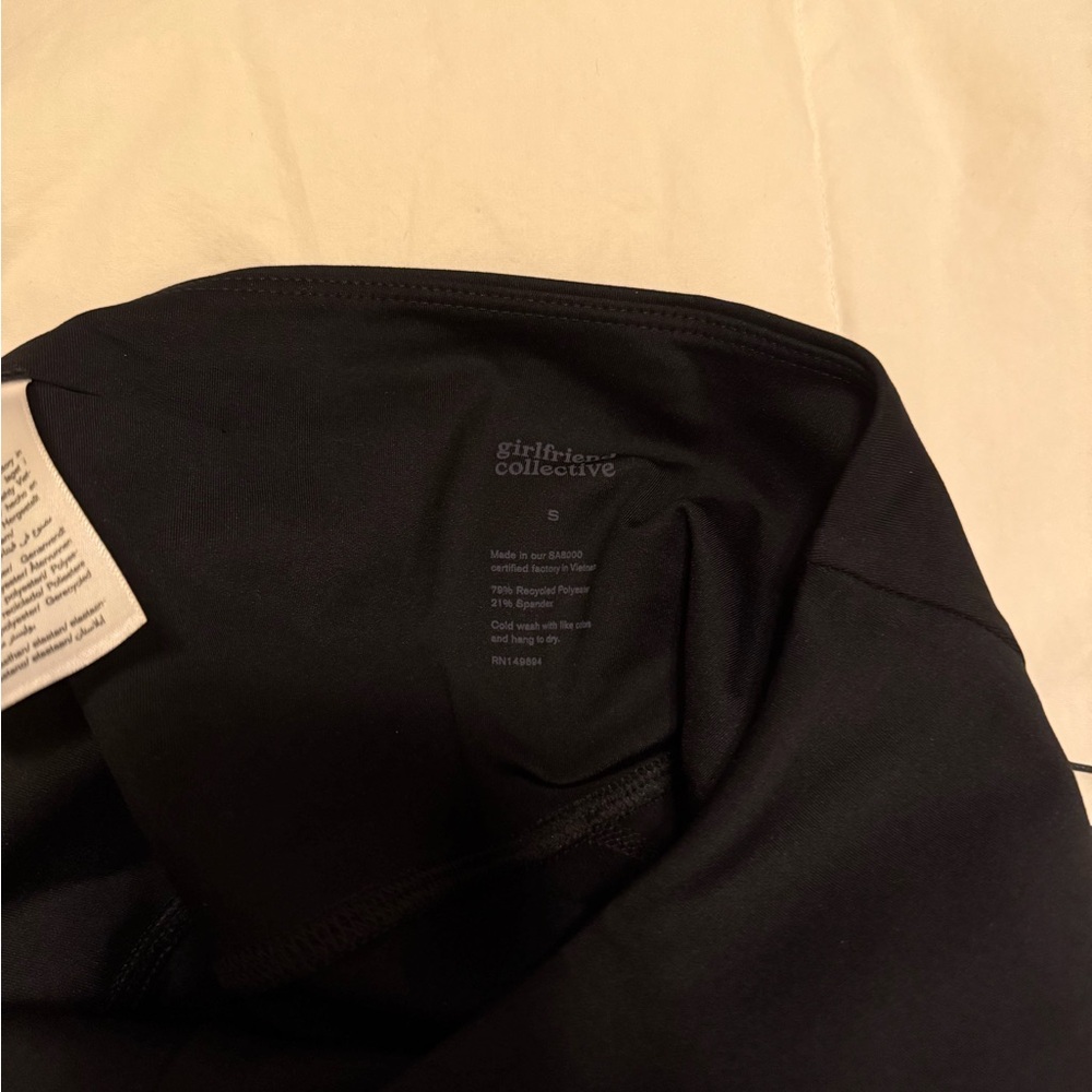 Girlfriend Collective Black Leggings - Picture 4 of 5